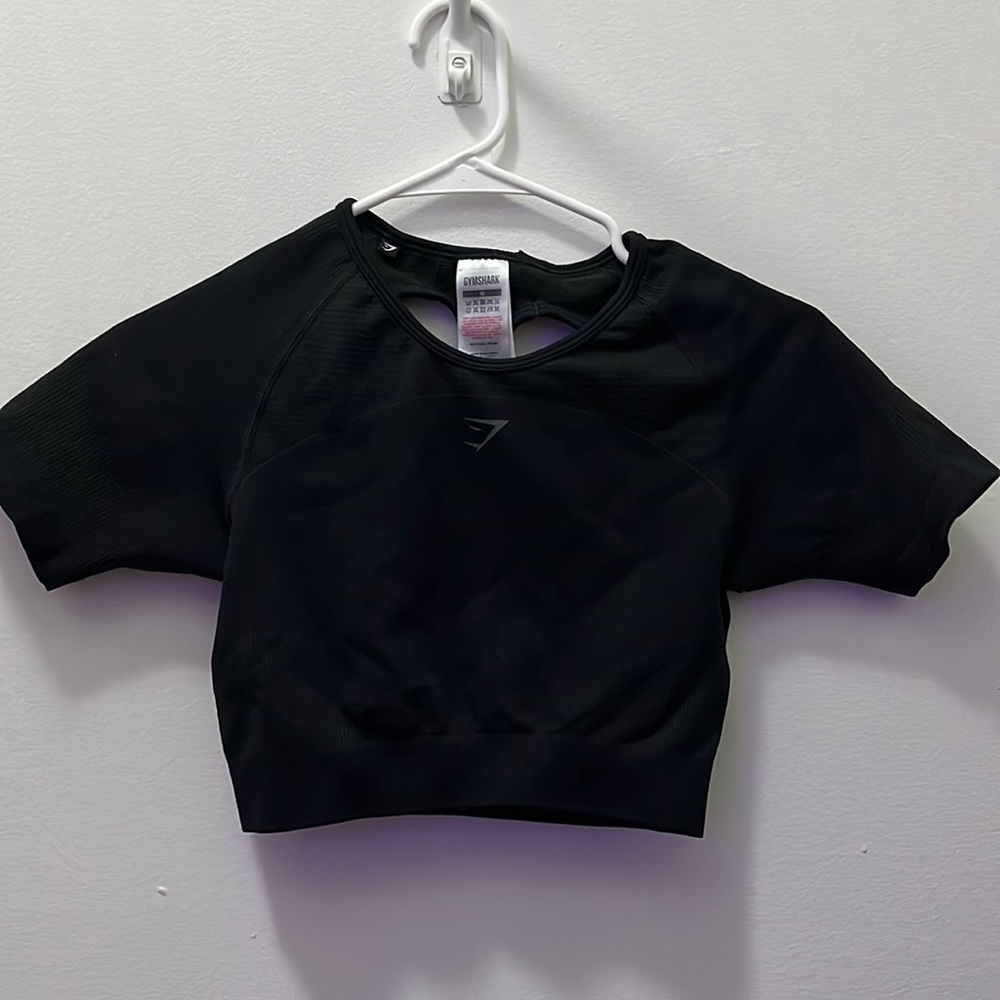 Gymshark crop top